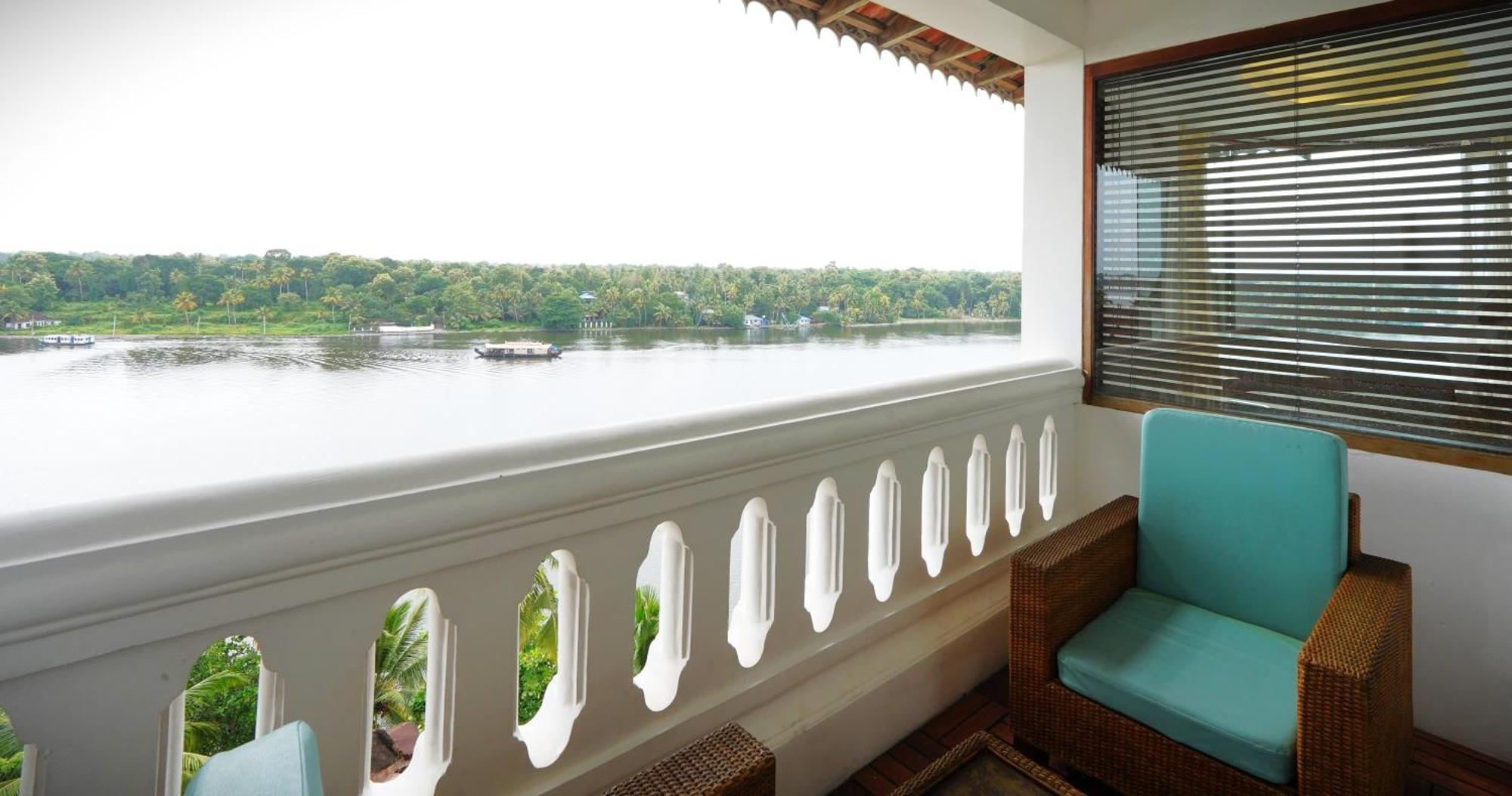 The Leela Ashtamudi, A Raviz Hotel Kollam Ngoại thất bức ảnh