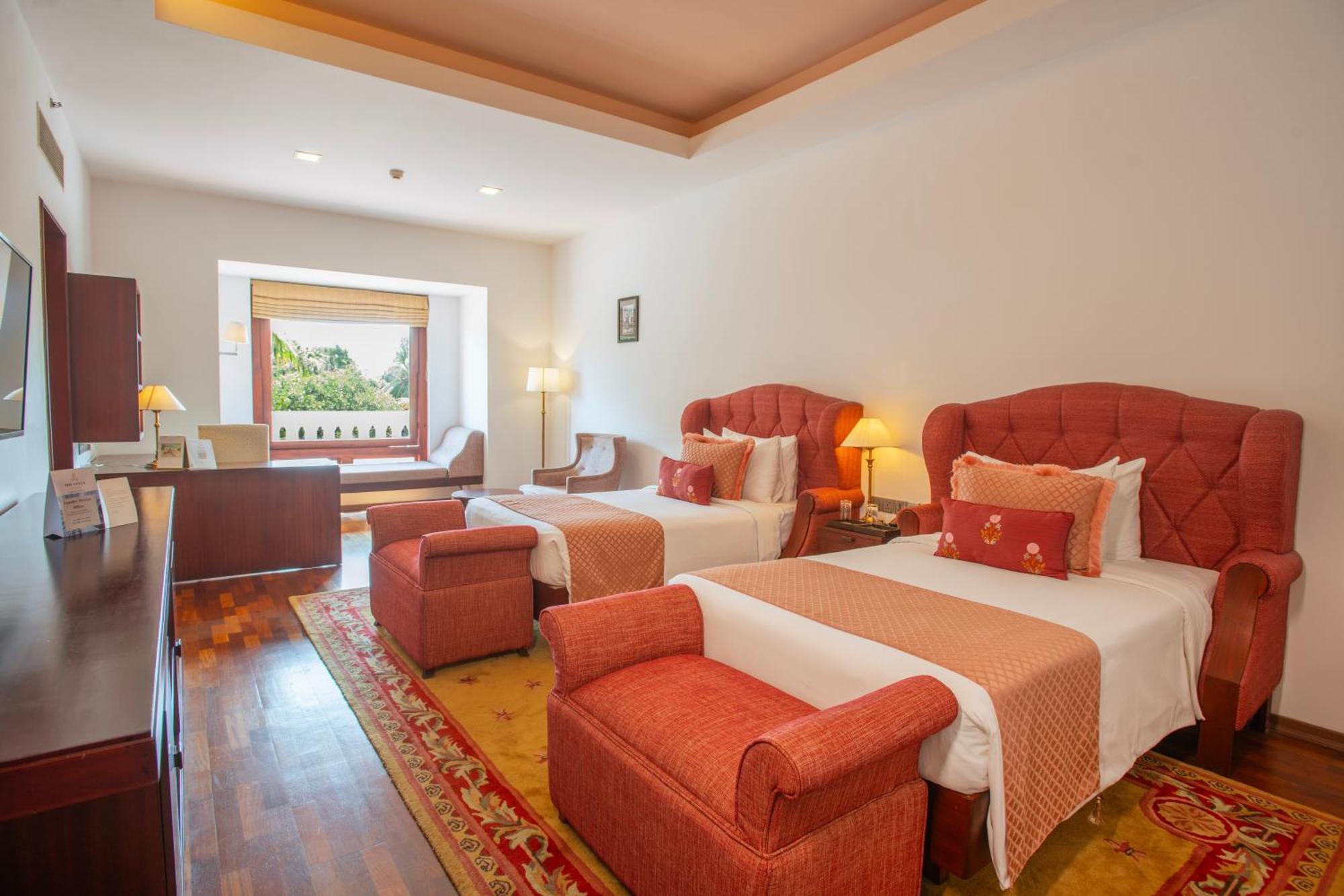 The Leela Ashtamudi, A Raviz Hotel Kollam Ngoại thất bức ảnh A room at The Imperial